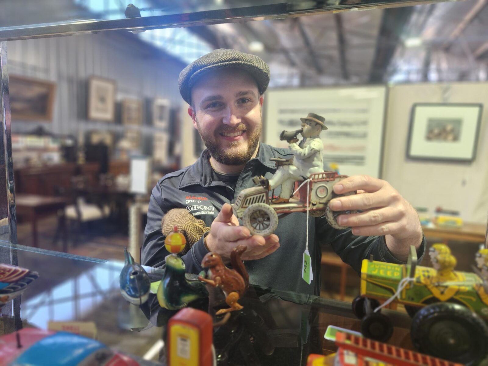 Ed shows off some Vintage Toys in a recent Collectables & Classics auction